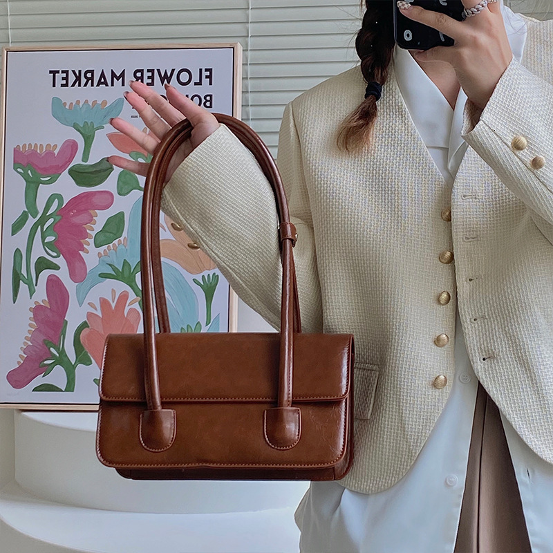 2026 New PU Women's Oil Wax Leather Shoulder High-End Fashion Trend, Bean Green Underarm Bag, Messenger Bag Underarm Bag Vintage Fashion - view 3