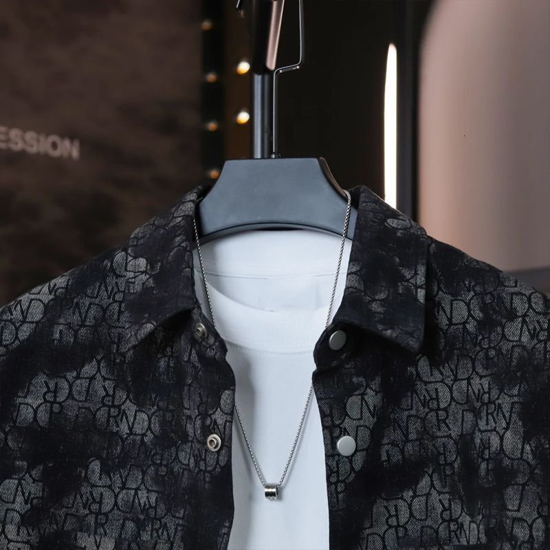 Chinese-Style Men's Jacquard Print Denim-Style Jacket Shirt, Long Sleeve Polyester Outerwear with Shawl Collar and Single-Button Closure for Autumn Me - view 6