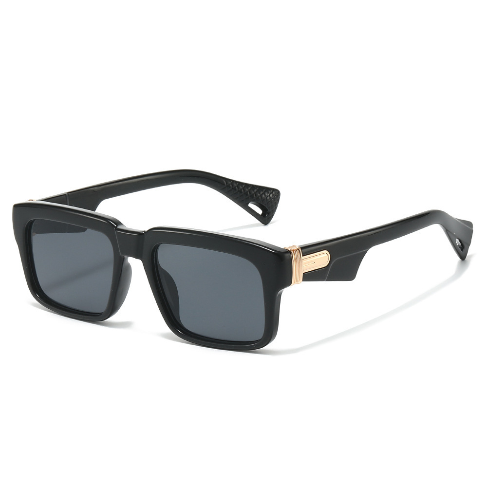 2026 New Square Frame European And American Fashion Simple Rectangular T-Design Retro Thick Sunglasses For Men - view 6
