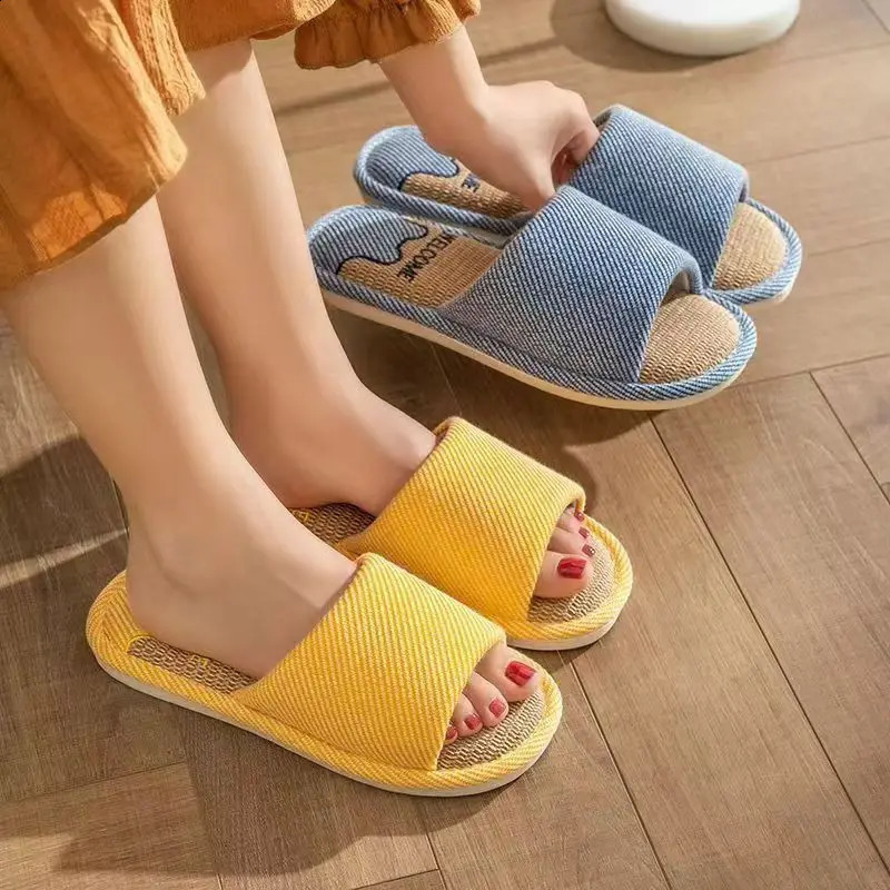 Women Linen Slippers Four Seasons Women Indoor Sandals Adults Cartoon Slides Couples Open toed Breathable Home Shoes 260624 - view 5