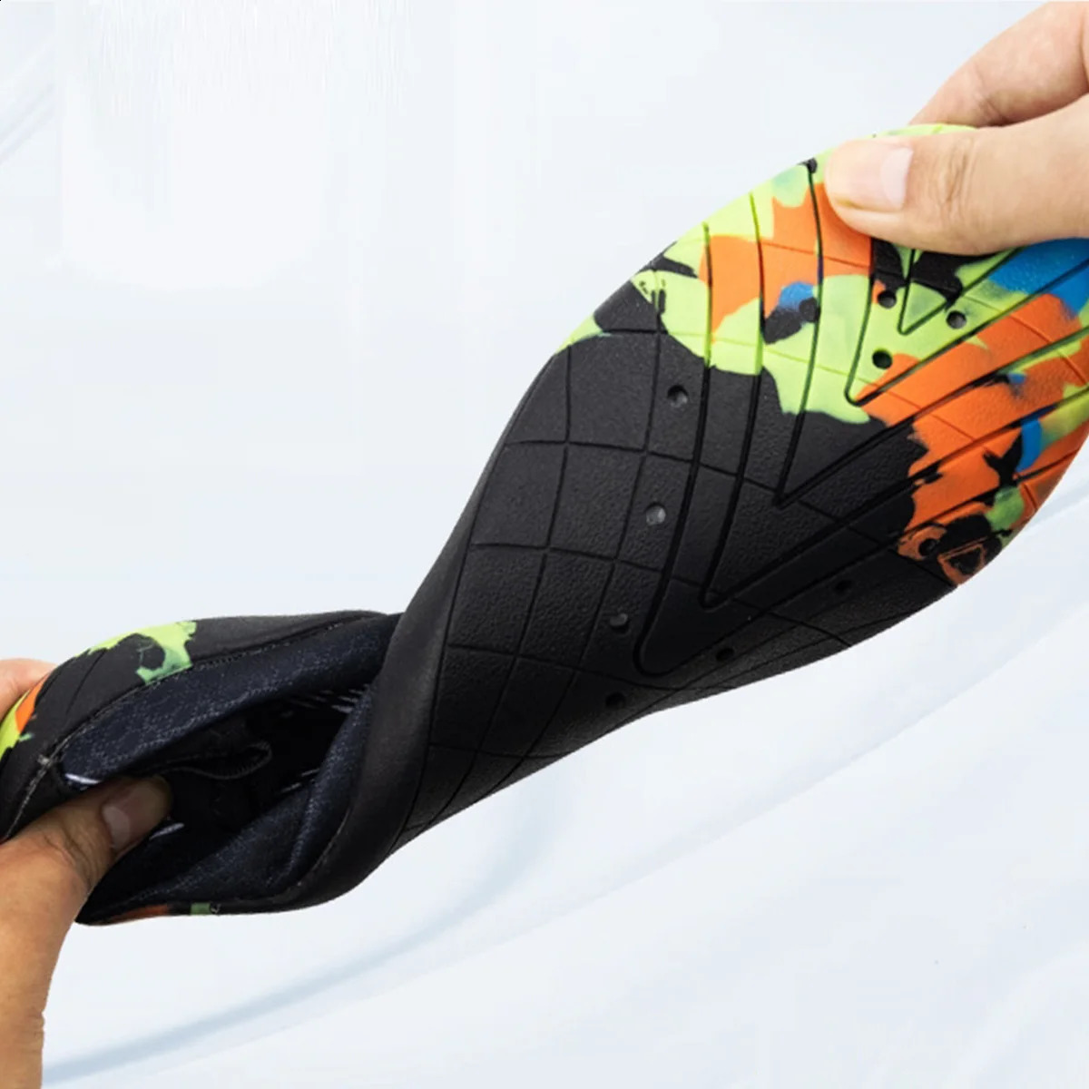 One Pair Barefoot Water Shoes for Men Women Quick Dry Slip On Aqua Yoga Beach Surf Swim Socks Beach Shoes 260622 - view 6