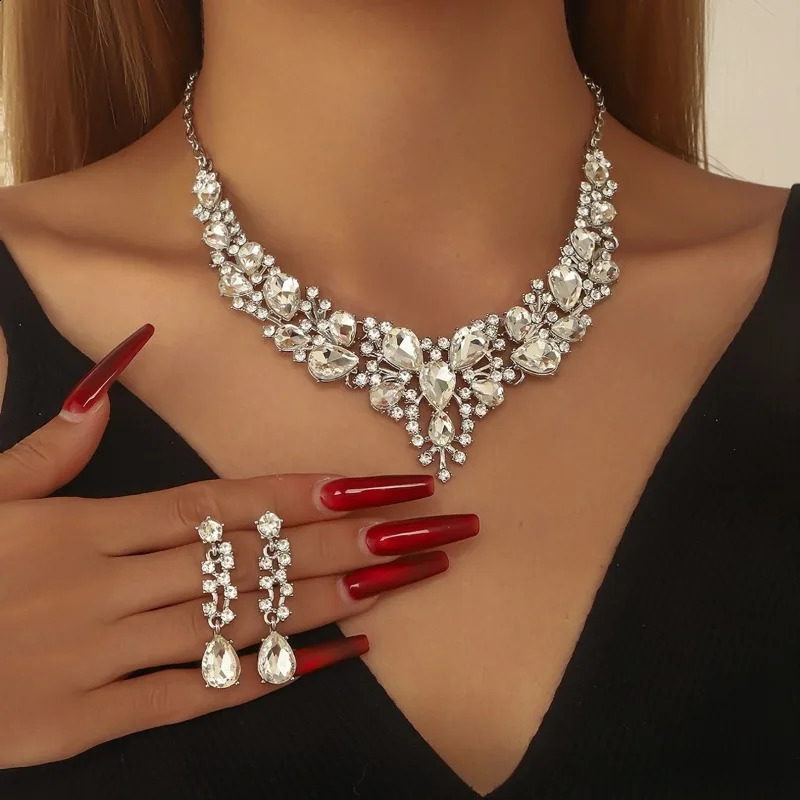Crystal Bridal Jewelry Set Rhinestone Necklace Choker Earrings for Wedding Banquet Bride Formal Events Women 260625 - view 4