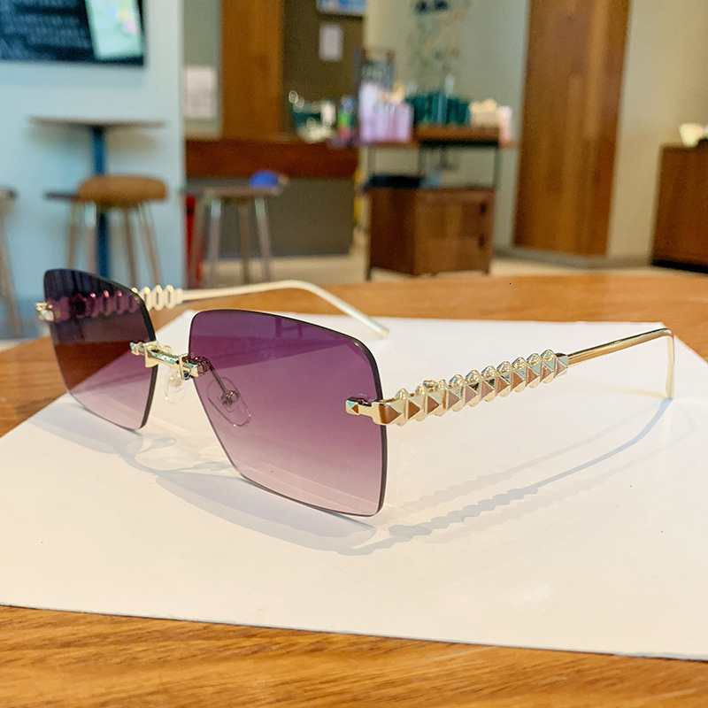 2026 Designer's New Metal Square Sunglasses For Women With A High-end Feel Studded Leg Cards Instagram Luxury Style Frameless Sunglasses Casual A - view 3