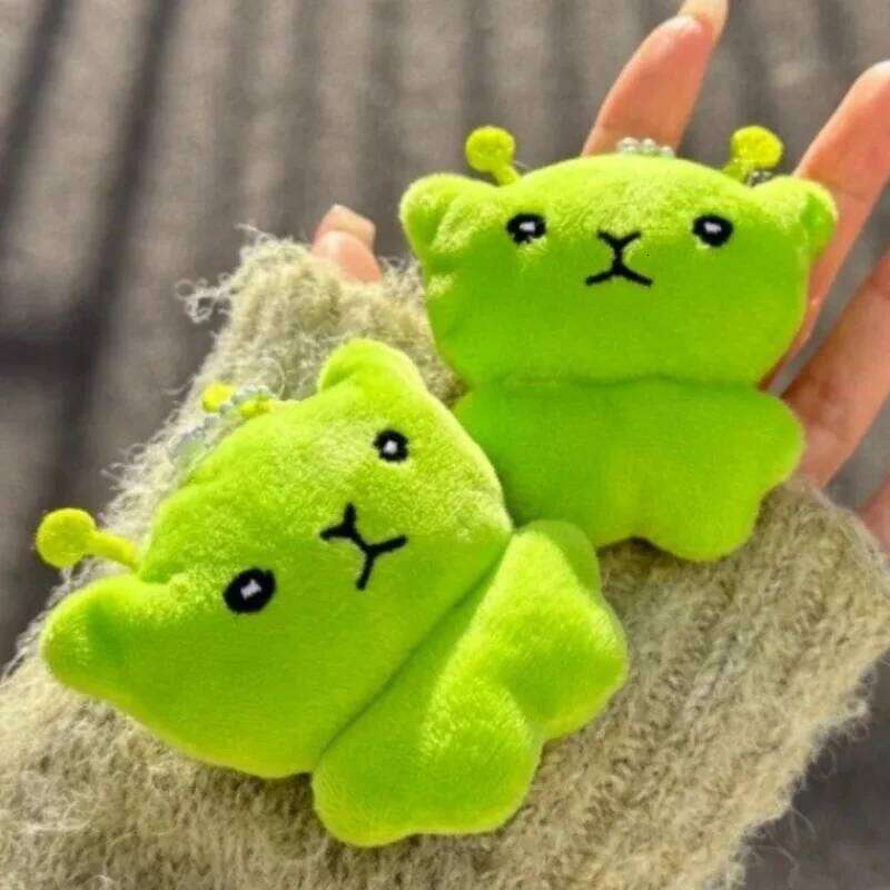 12pc Mini Alien Cat Keyring Green Soft Plush Portable Key Chains Super Cute Handmade Doll Bags Pendant Gifts Decor 26Y0626 - view 4