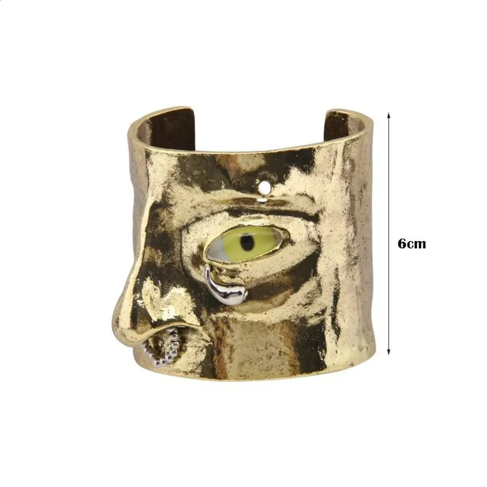 Vintage Facial Features Bracelet Exaggerated 3D Open Bangle Hand Crafted Open Cuff Bracelet 260625 - view 7
