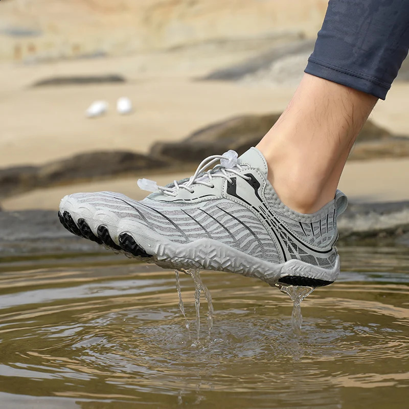 MAIJION Aqua Shoes Water Sports Beach Wading Sneakers Quick Dry Adult Light Fishing Surfing Trainers 260626 - view 4