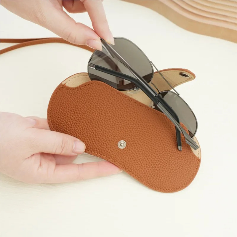 Top-Grain Cowhide Genuine Leather Neckband Glasses Case Portable Sunglasses Storage Bag for Men Women Brillenetui 260625
