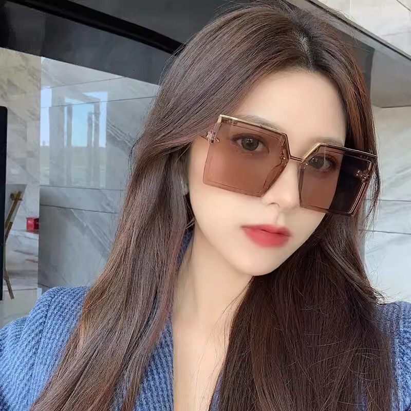 Square Sunglasses For Women 2024 New Model, Slimming Effect Large Faces, Frame Sunglasses, UV Protection, Street Style, Unique Frameless Glasses - view 3