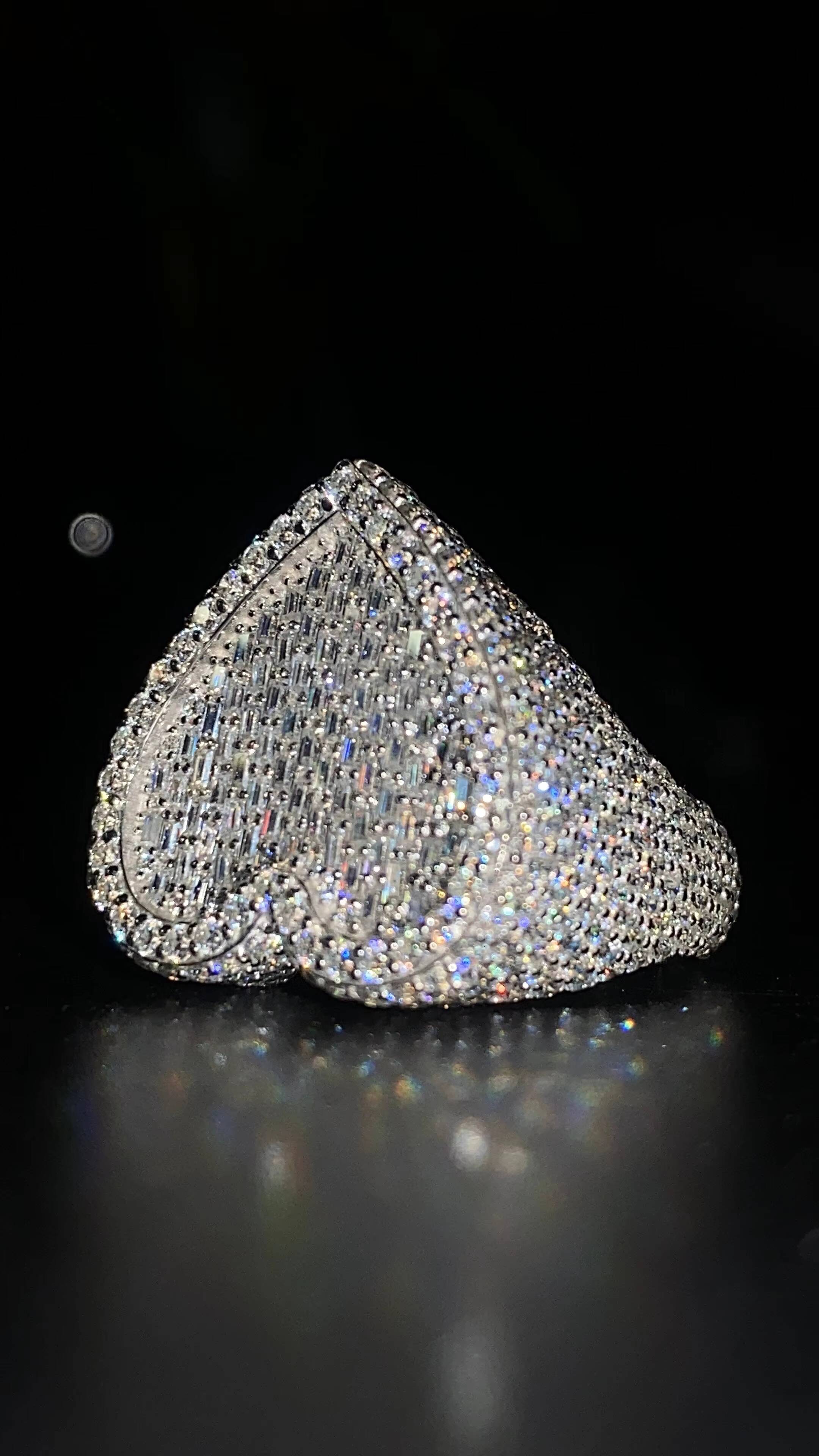 Luxury moissanite heart ring iced out full pave design sparkling stones statement jewelry elegant bold fashion ring - view 4