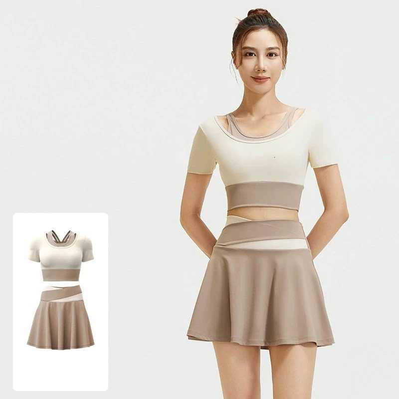 Yoga Women New 2 Piece Sets with Fixed Chest Pads Naked Feeling Skinny Fit Squat Proof Skort Matching Sets for Running Fitness M260626 - view 3