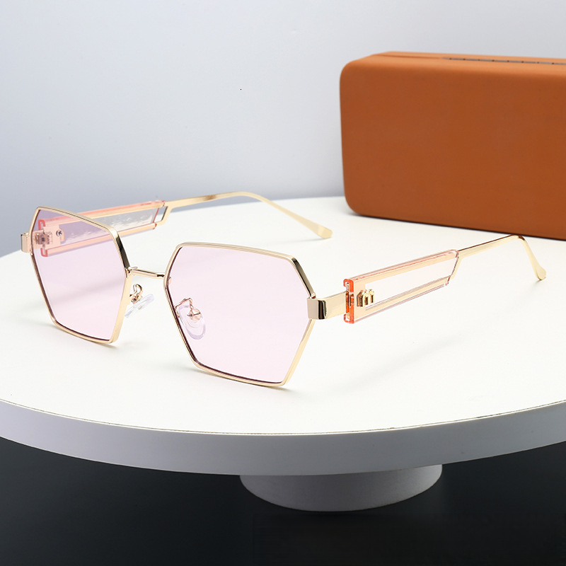 New M-shaped high-end metal sunglasses, Korean style trendy ins influencer European and American square sunglasses for women, with a high-end feel tha - view 5