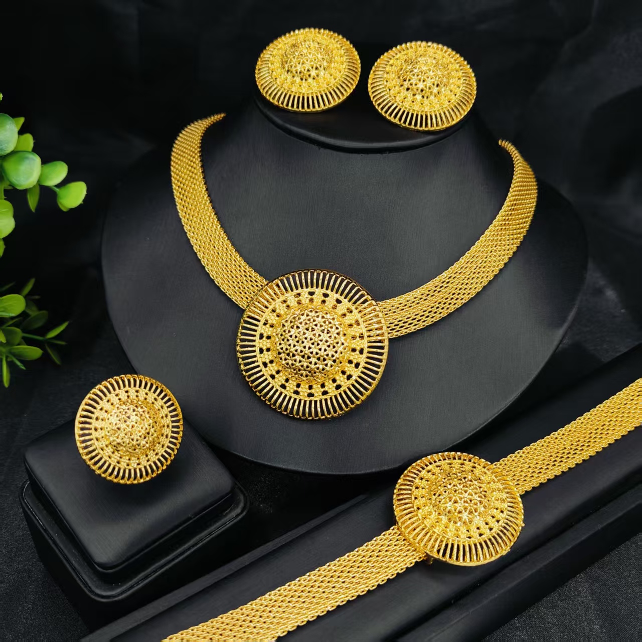 Ethiopian 24k Gold Plated Jewelry Sets for Women Costume Dubai Bridal Round Necklace Earrings Sets Nigerian Wedding Gifts