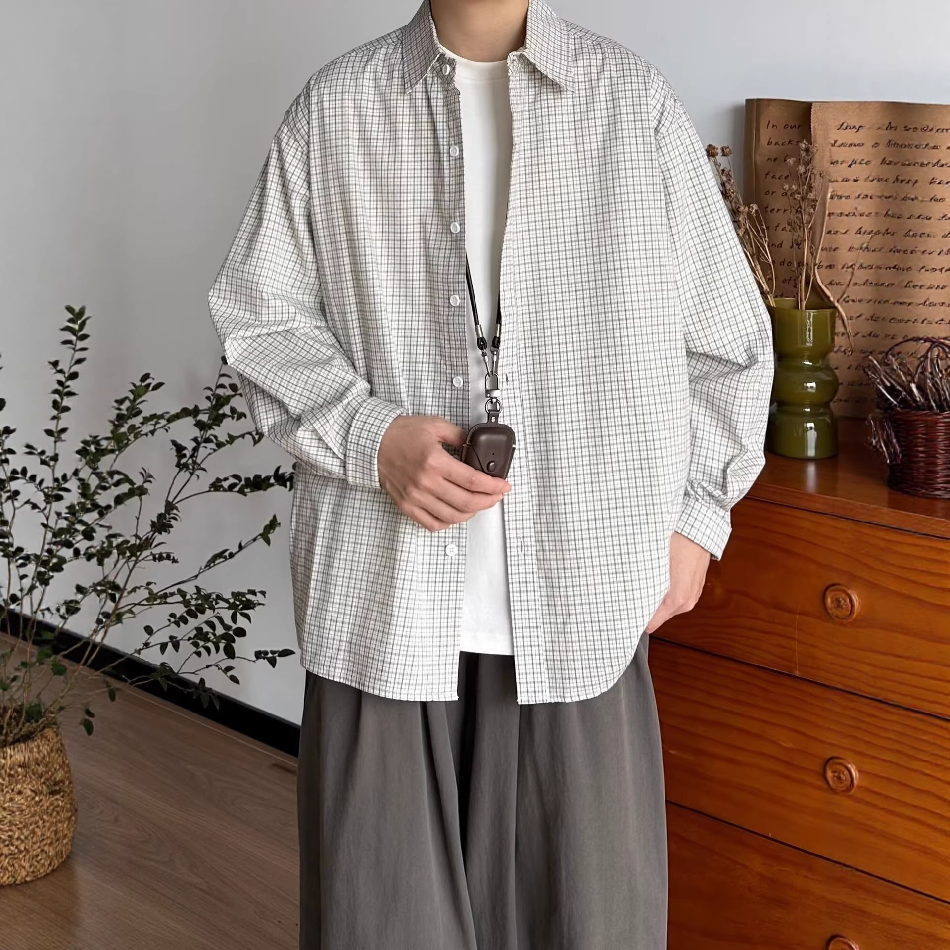 New Spring Autumn Japanese Retro Plaid Long-Sleeve For Men And Women, Elegant Loose Casual Versatile Shirt Jacket Trendy - view 4
