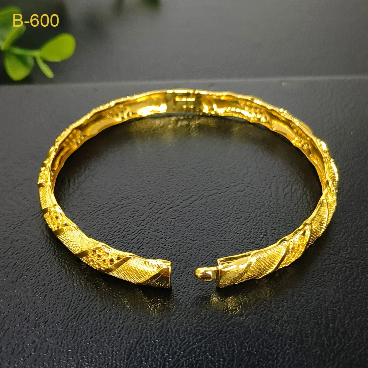 24K Dubai Bangles For Women Ethiopian Africa Fashion Gold Color Saudi Arabia Bride Wedding Bracelet Hand Jewelry Gifts 260626 - view 6