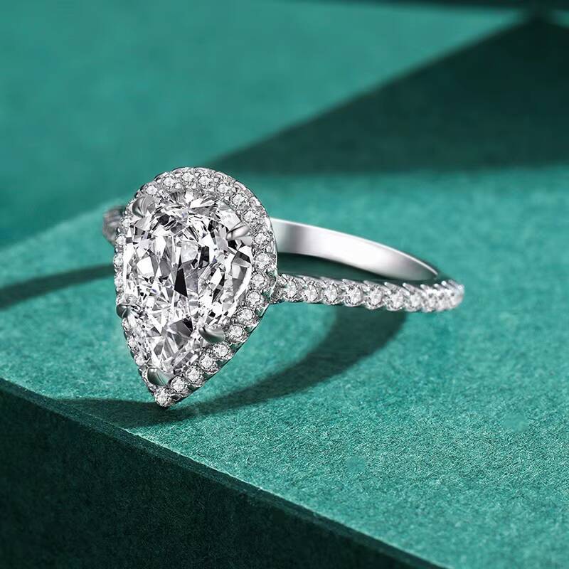 New Arrival Trendy 925 Sterling Silver Water Drop Shape D-color VVS Moissanite Fashionable Light Luxury Wedding Ring - view 3