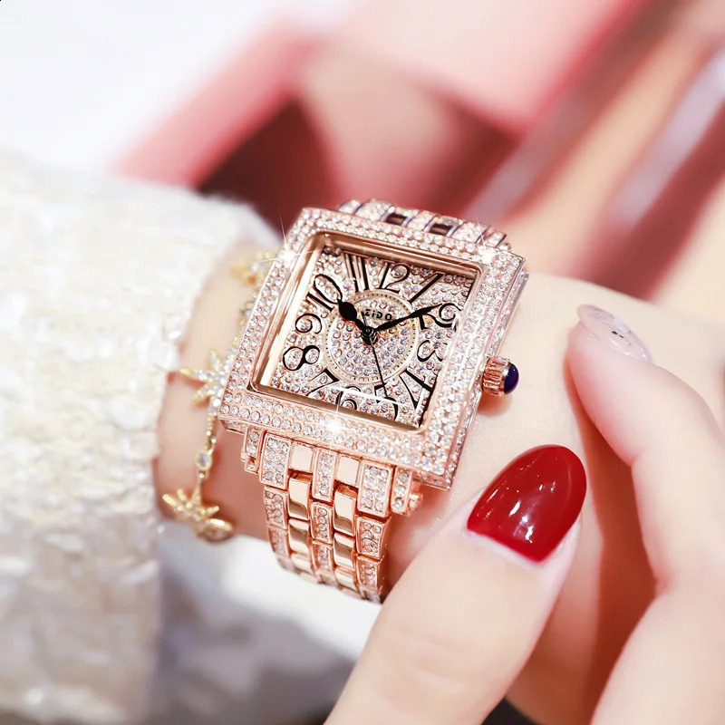 UTHAI Womens Watch Light y Retro Advanced Waterproof Diamond Full Sky Star Square Ladies Fashion Quartz Watches 260624 - view 4
