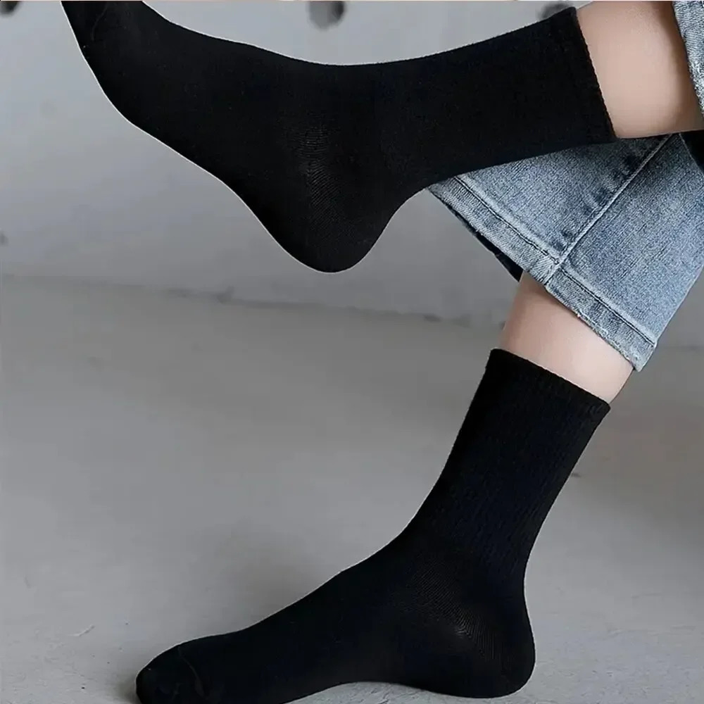 Mid Length Sock Classic Black White Solid Color Fashionable Casual Sports Absorbing Breathable Men 171020 Pairs 260622 - view 4