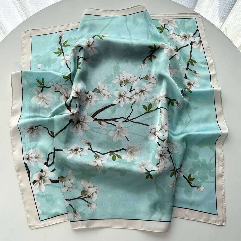 Fashion Square Silk Scarf Women Hairband Oil Printed Small Satin Shawls Foulard Neckerchief Female Headbands Bandana 26Y06226 - view 4