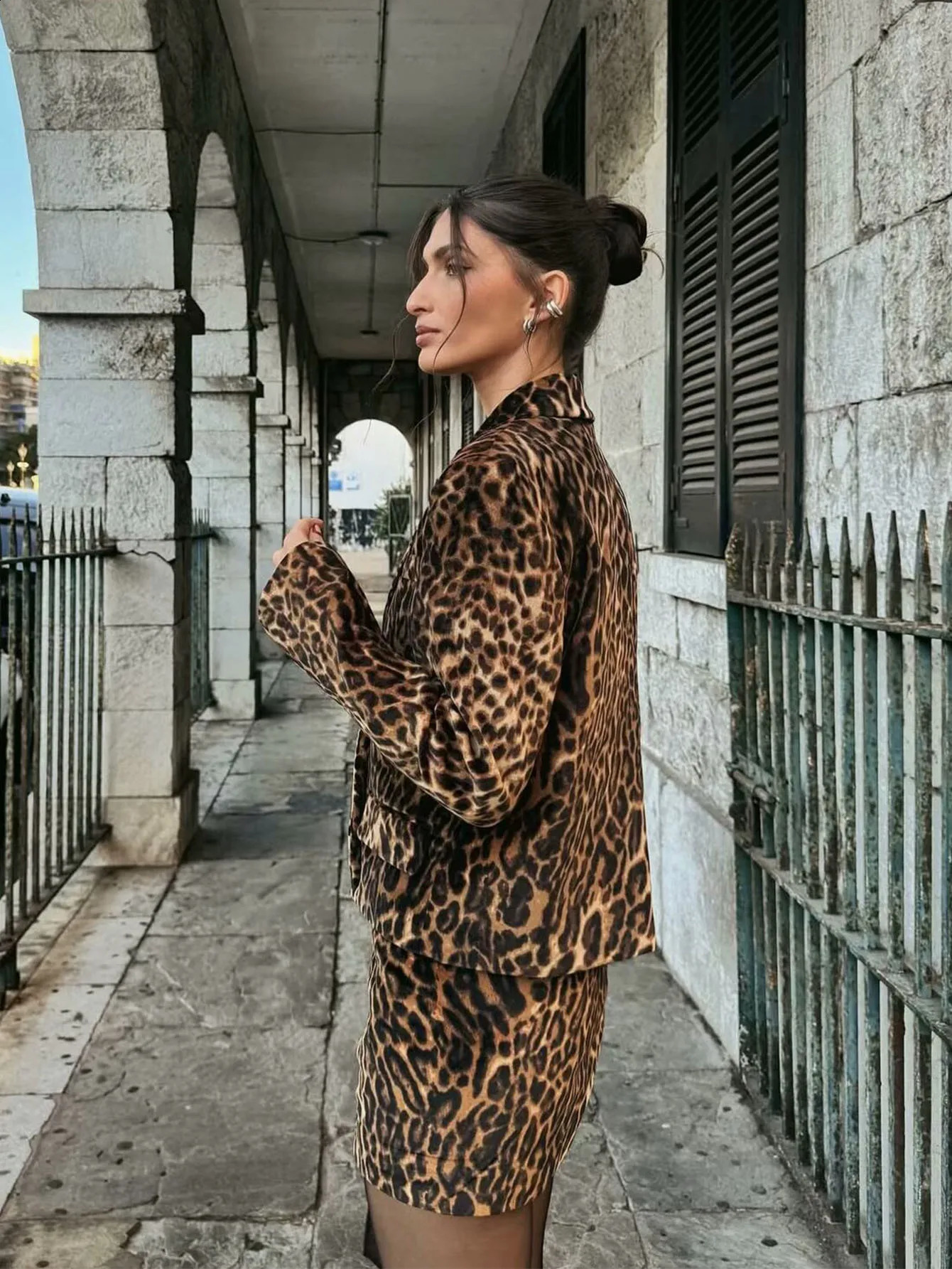 Fashion Long Sleeve Blazers Top Women 2 Pieces Leopard Printed Mini Skirt Sets Womens Suit Two Piece Set Outfit 260625 - view 3