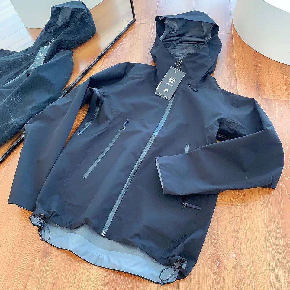 Outdoor Fashion Horseback Riding Mountain Climbing Fishing Leisure Travel Waterproof and Windproof Camping Men's Down Jacket W260626 - view 1