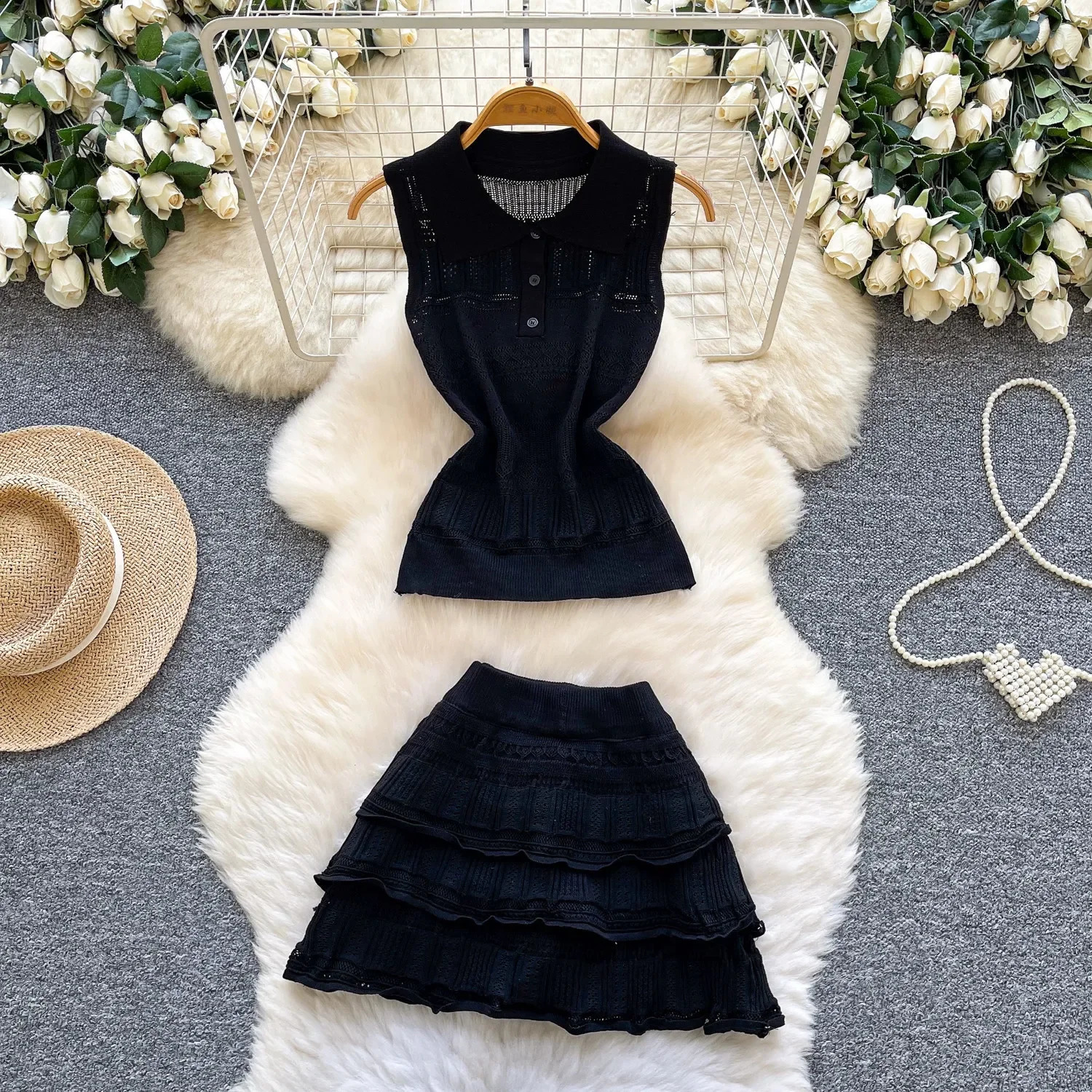 2026 Summer Women Sweet Turndown Collar Sleeveless Short Camisole Tops Solid Color Pleated Mini Skirt Two Piece Set 260626 - view 3