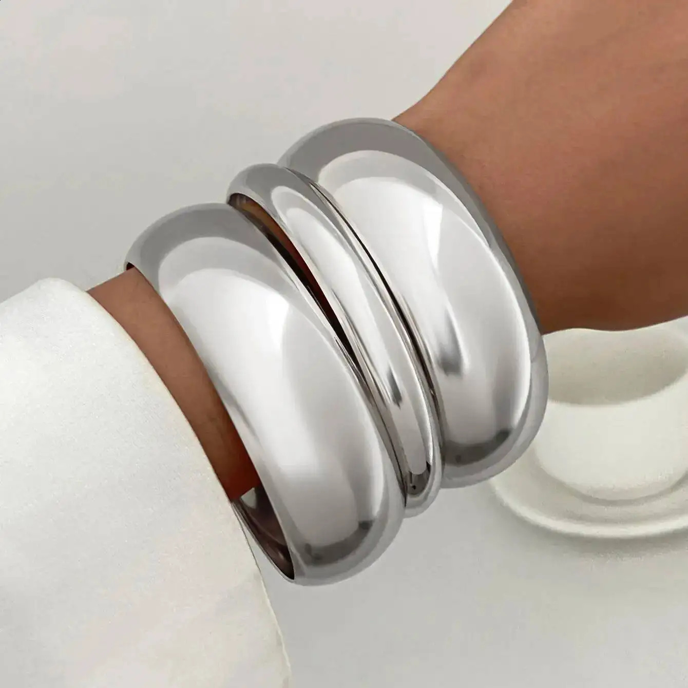 Ingemark 3Pcs/Set Hip Hop Glossy Metal Stacking Bangles for Women Punk Round Arm Bracelets Hand Jewelry Suitable for Daily Party260624 - view 4