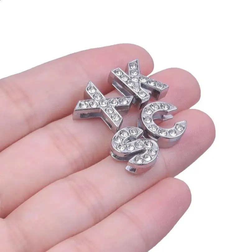 50PC/lot Hole 8mm 10mm slide letter A-Z diy slide charm alloy alphabet Fit For bracelet keychains jewelrys making 260623