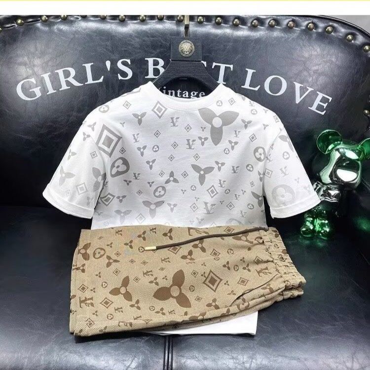 Trendy And Stylish Short-Sleeved T-Shirt Men's Set With Shorts, 2025 New Summer High-End Fashion Brand Clothing - view 4