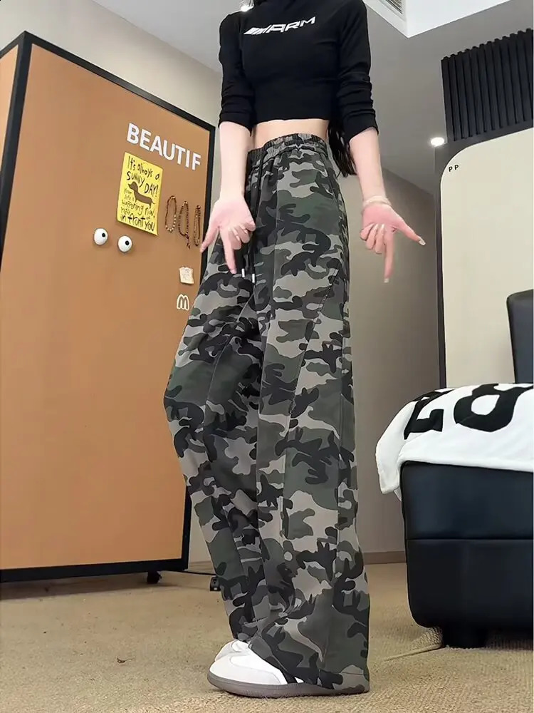 American retro camouflage jeans for women in spring and autumn high waisted straight leg loose wide workwear long pan 260625 - view 5