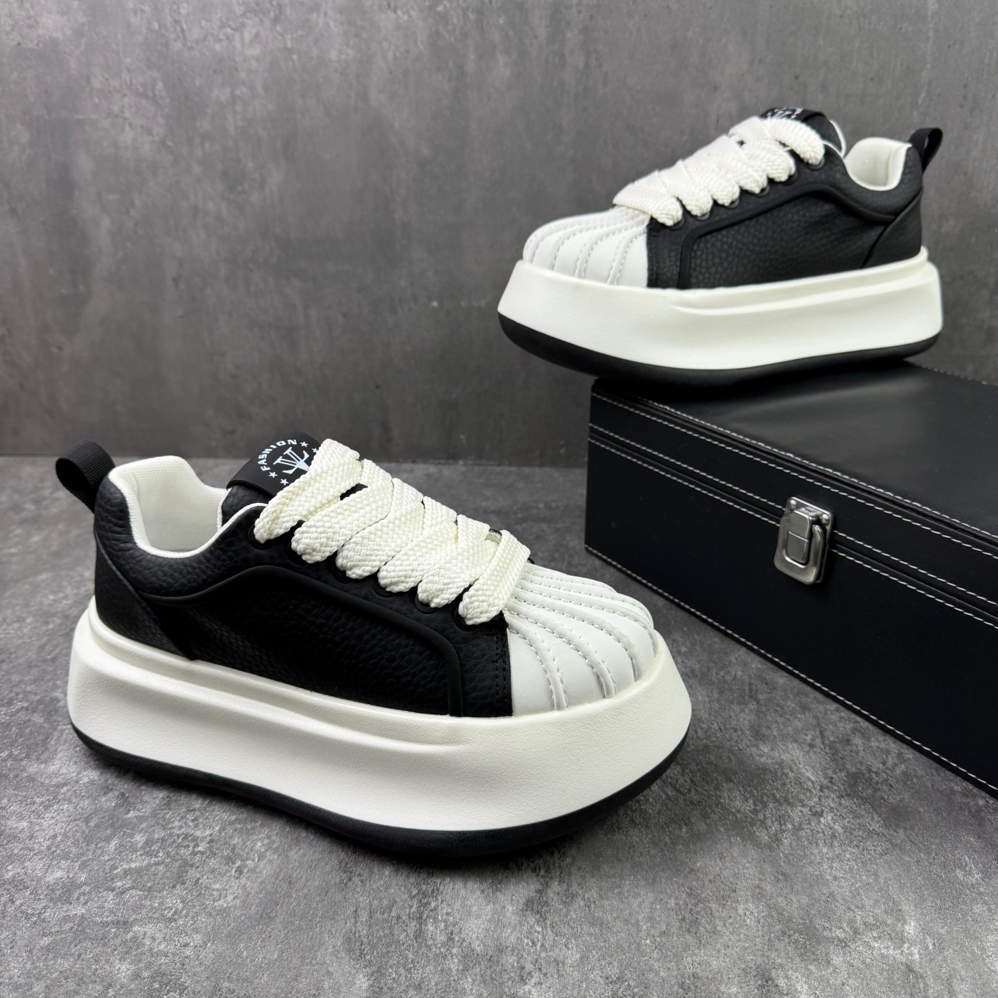 Thick-soled men's autumn new model, shell toe leather sports casual sneakers, low-top white shoes - view 3