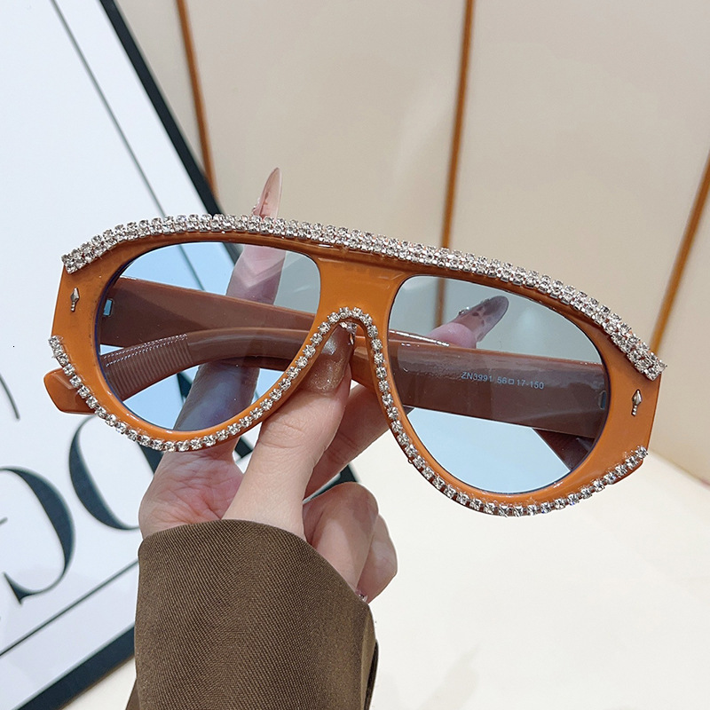 2026 New Diamond-Studded Sunglasses, European And American Style, Unique Large Frame, Handmade With Diamond Accents, Novelty Hip-Hop Sunglasses For - view 6