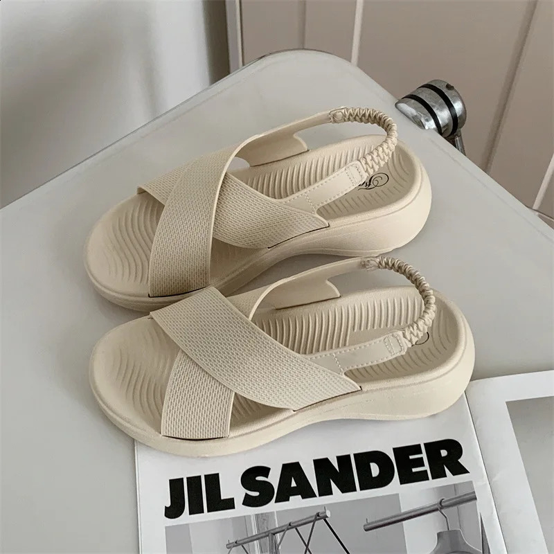Womens Thick Soled Sandals 2026 Summer Fashionable Soft Beach Slippers Breathable Non Slip Fashion for Women 260626 - view 5