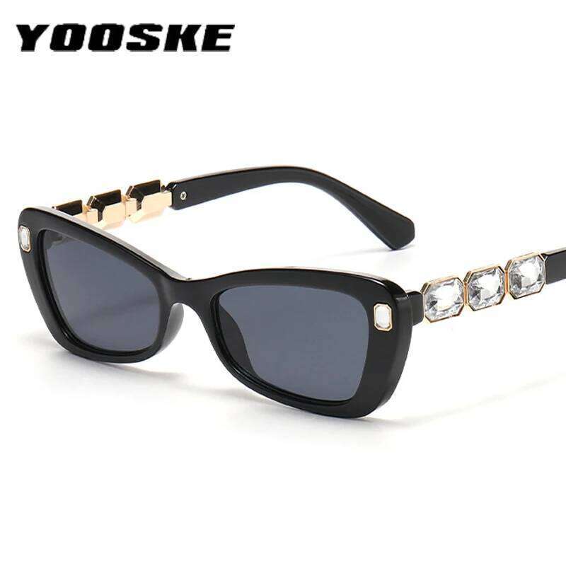 YOOSKE Women Vintage Cat Eye Sunglasses Stylish Solid Color Sun Protection Eyewear UV400 Shades With Imitate Diamonds Decoration 26Y0626