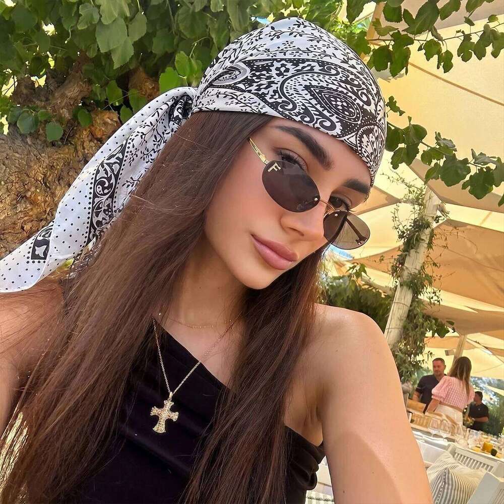 Square 90cm Silk Scarf Women Luxury Brand Satin Print Hijab Scarves Muslim Pareo Bandana Female Shawl Wrap Headband Foulard New 26Y06226 - view 6