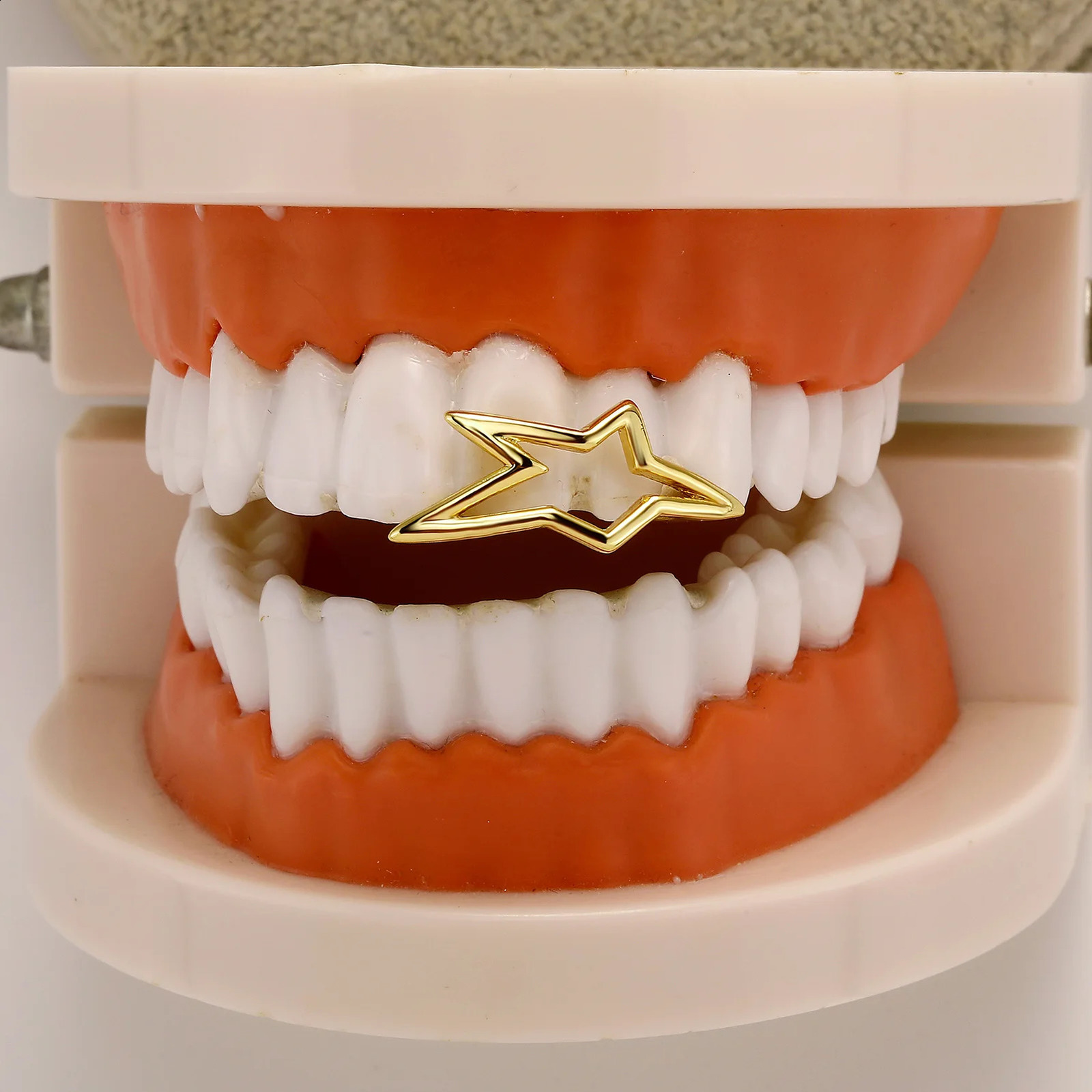 JINAO Hip Hop Single Smooth surface Large tilt Star Teeth Grillzs Men Women TopBottom Grill Punk Rapper Christmas Cosplay 260626 - view 3