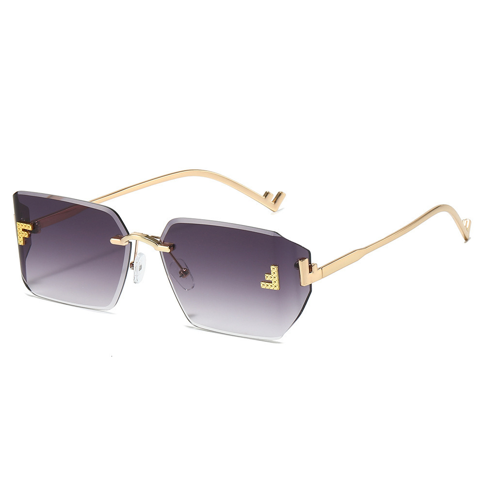 2026 New Model Metal Personality Sunglasses European And American Big Brand Diamond-Embellished Letter F Women's Versatile Eyewear - view 4