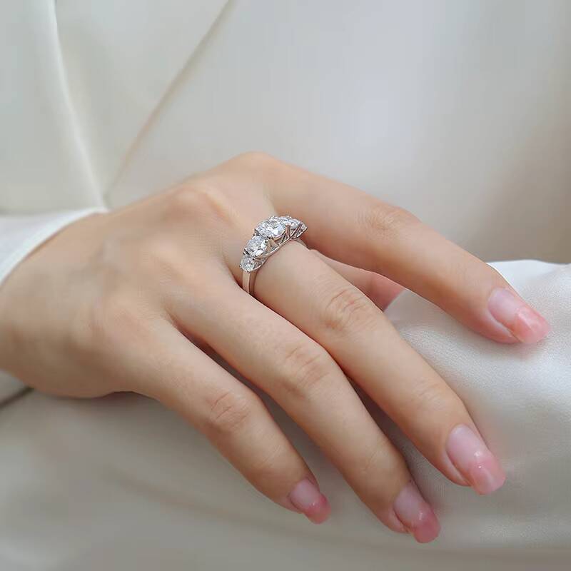 Classics Design Jewelry Engagement Silver Rings Round Brilliant Moissanite Ring Hypoallergenic Wedding Promise Ring - view 5