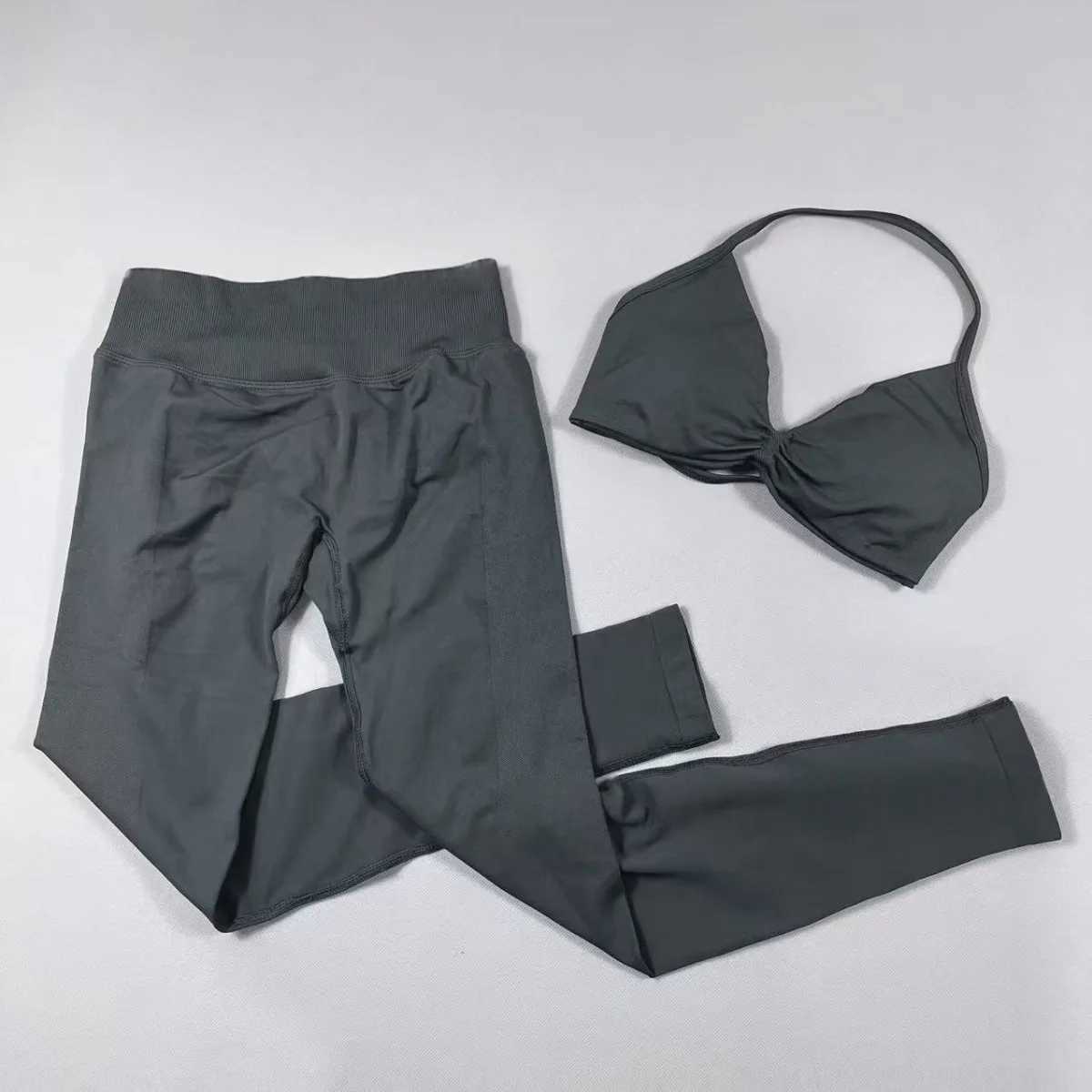 Clean 2-Piece Set Womens Seamless No Yoga Set Halter Neck Sports Bra High-Waisted Lifting Leggings for Gym Workouts M260626 - view 6
