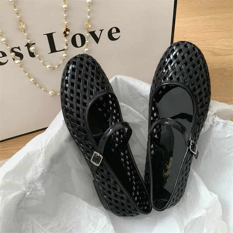 Baotou Sandals Womens Summer Flat Hollow Fashion Transparent Casual Outerwear Single Shoes 260626 - view 4