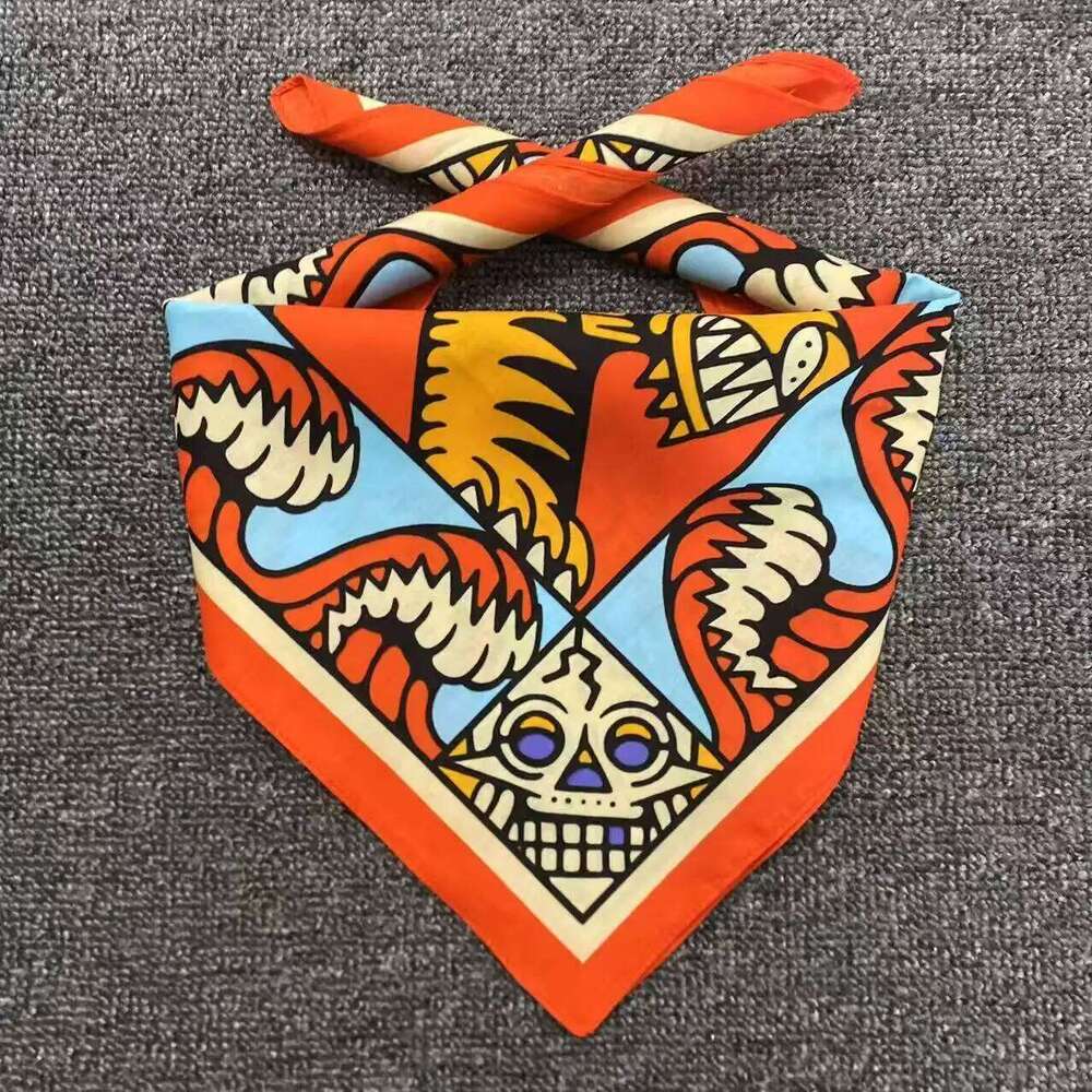 Digital printed bandana hip-hop street dance sports turban American retro cotton square scarf cartoon 26Y06226 - view 5