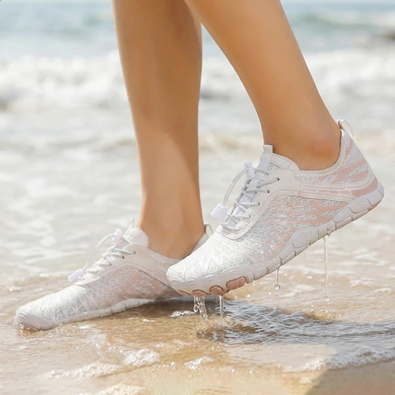 Women Men Upstream Wading Water Shoes Beach Barefoot Swimming Surfing Qick Dry Sports Aqua Sneakers Unisex Lightweight Trekking 260626 - view 1