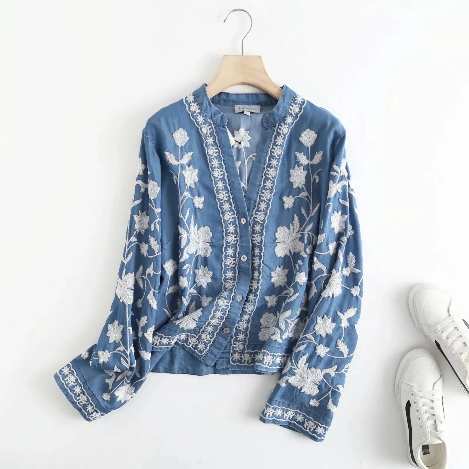 3/4 Sleeve Denim Shirt Womens Spring Summer Soft Jeans V Necks Floral Embroidery Blouses Thin Coat Tops 2026 T35432M 260626 - view 4