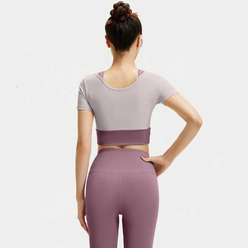 Running Women 2026 Fitness New Activewear Set with Built-In Bra Pads Comfortable Breathable Body-Hugging 2 Piece Yoga Set M260626 - view 5