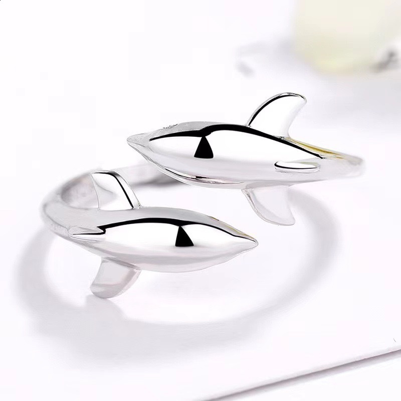 Arrivals Fashion Ladys Jewelry Animal Dolphin Bangle Statement Cuff Bracelets In Gold or Silver Color for Women Enagagement 240626