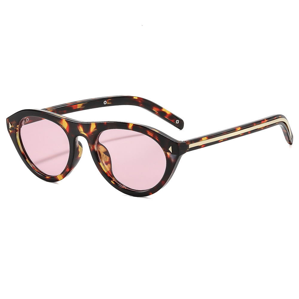 20 New Oval With Studs, European And American Fashion Runway Retro Ins Internet Celebrity Street Style Sunglasses - view 4