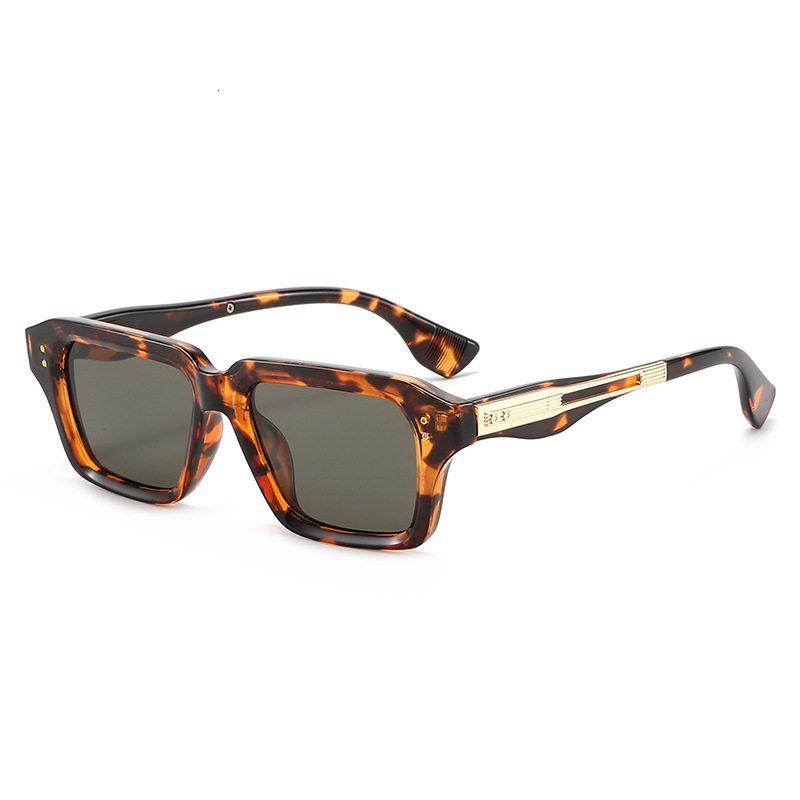 20 New Fashionable Rivet Square Frame Sunglasses Men, High-End Sun Protection Glasses For Driving In - view 5