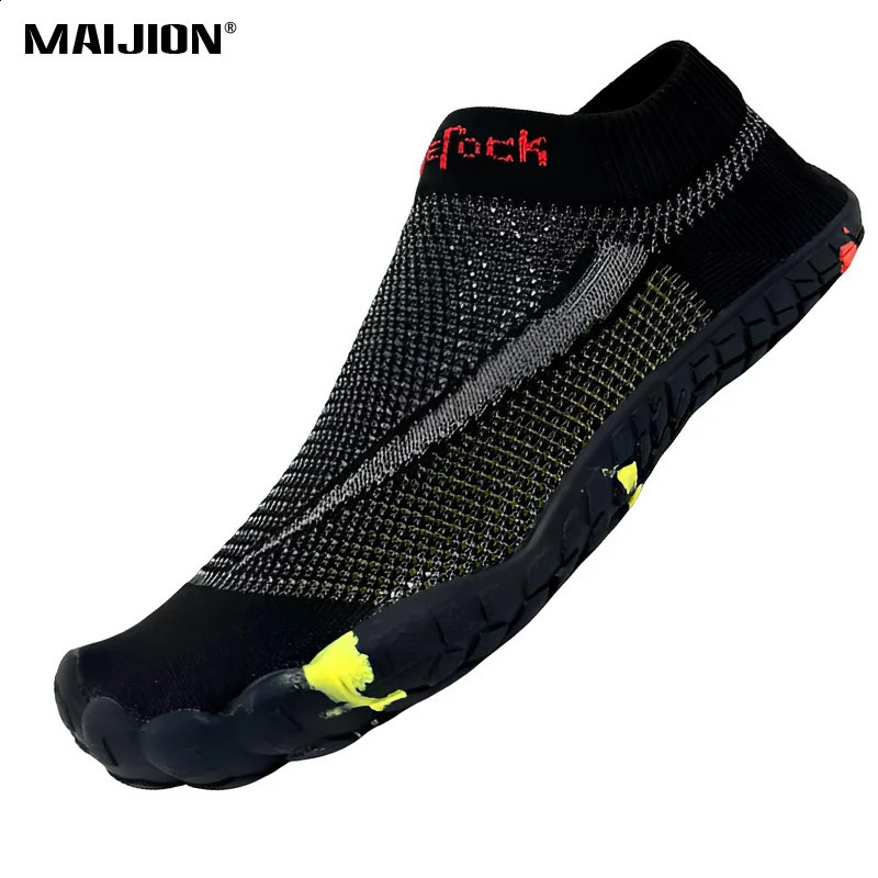 Slipon Knitted Aqua Shoes Men Women Breathable Mesh Quick Dry Wading Sneakers for Surfing Fishing Beach Water Sports 260626