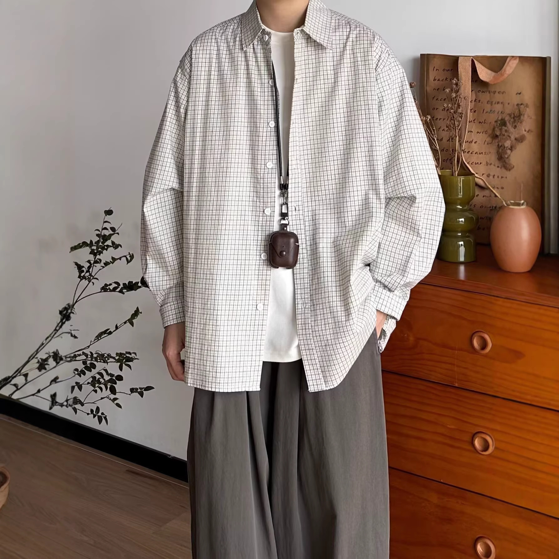 New Spring Autumn Japanese Retro Plaid Long-Sleeve For Men And Women, Elegant Loose Casual Versatile Shirt Jacket Trendy - view 3