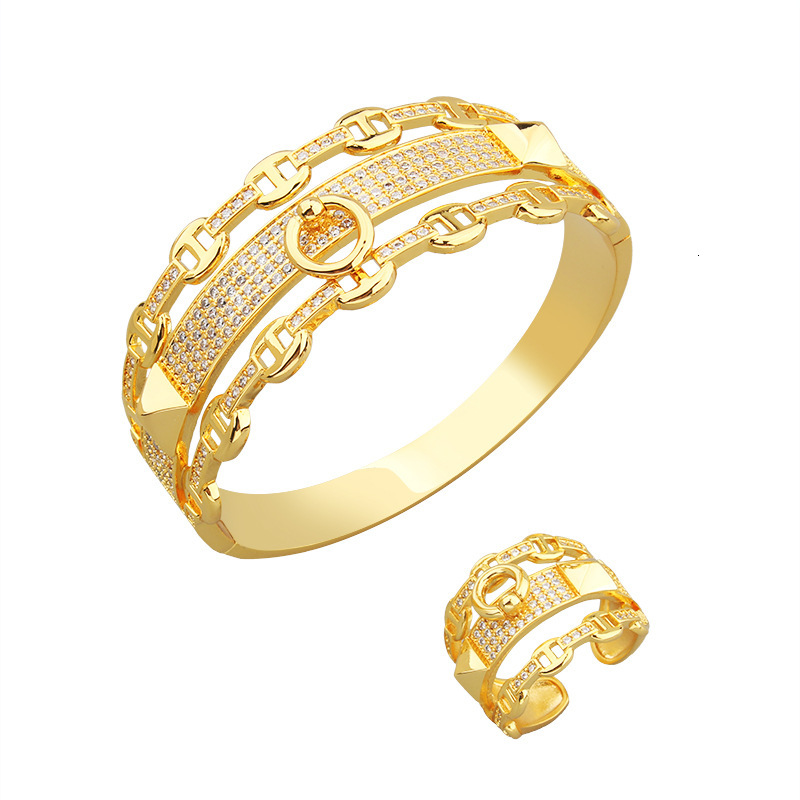 Bracelet Fashion Light Luxury Pig Nose Hollow Bracelet Ring Set Copper Gold Plated Inlaid Zircon Elegant Women Fresh Accessories - view 6
