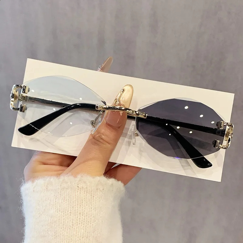 Change Color Sunglasses 2026 Women Ins Hipster Irregular Rimless Glasses Metal Rhombus Outdoor Pochromism Sun Glasses 260626 - view 4